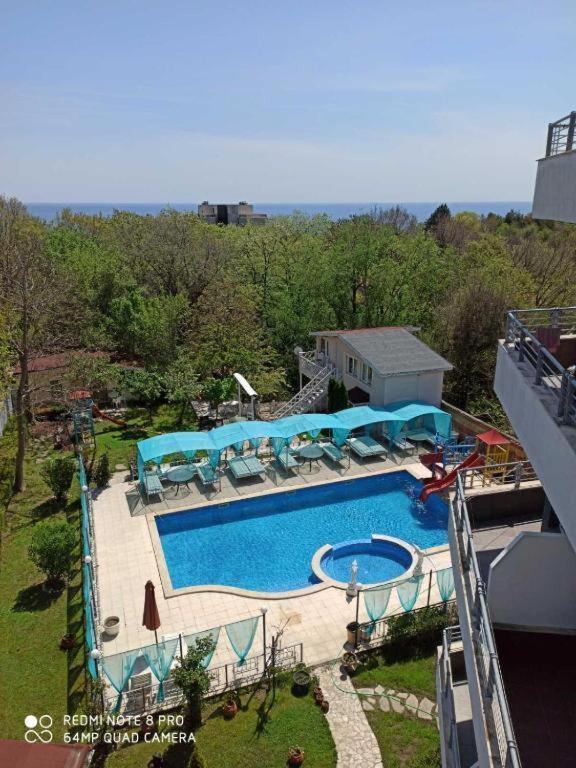 Apartments Danita & Restaurant&Pool Bar Varna Exteriér fotografie