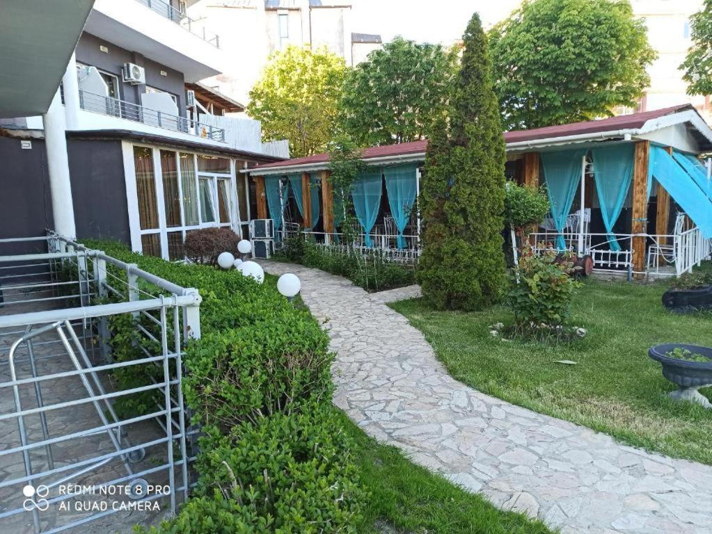 Apartments Danita & Restaurant&Pool Bar Varna Exteriér fotografie